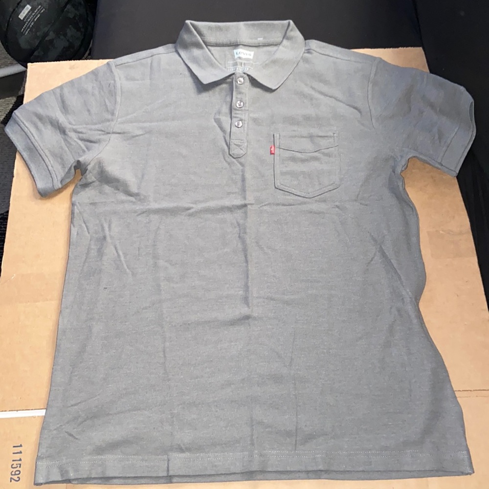 LEVI POLO STTLE SHIRT